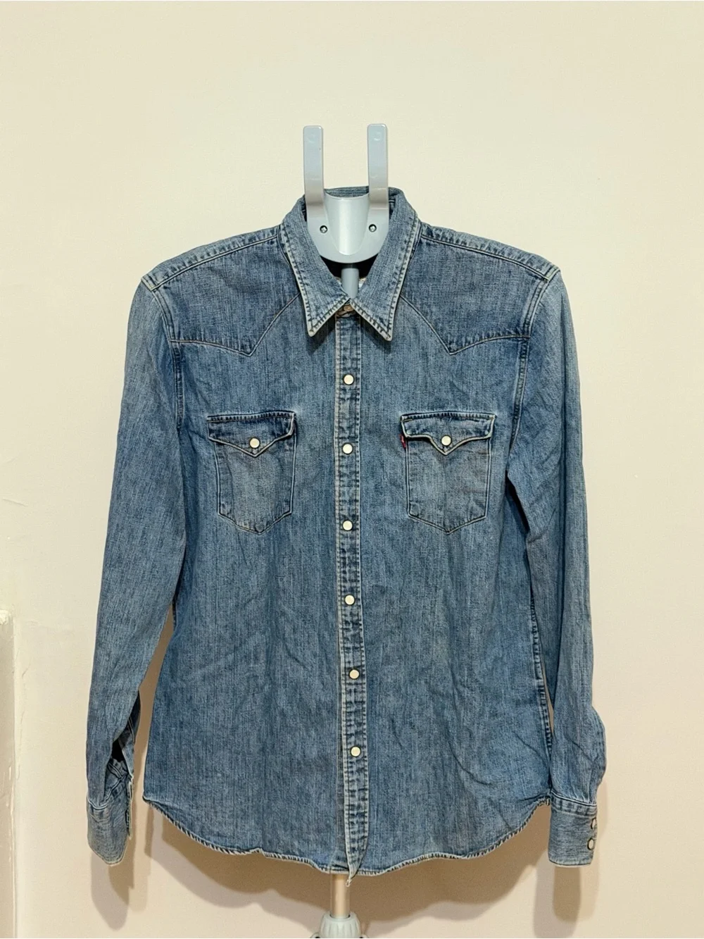 Levi’s Men’s Denim Western Shirt – Size L